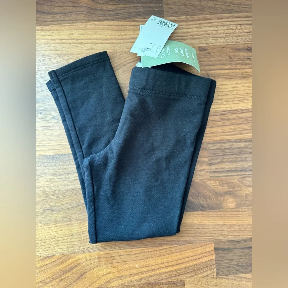 H&M Girls Black Leggings with Back Pockets 4T NWT